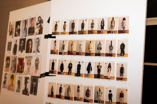 東方紅照亮米蘭時裝周 馬克華菲攜手 東方紅一號 登陸米蘭時裝周官方runway